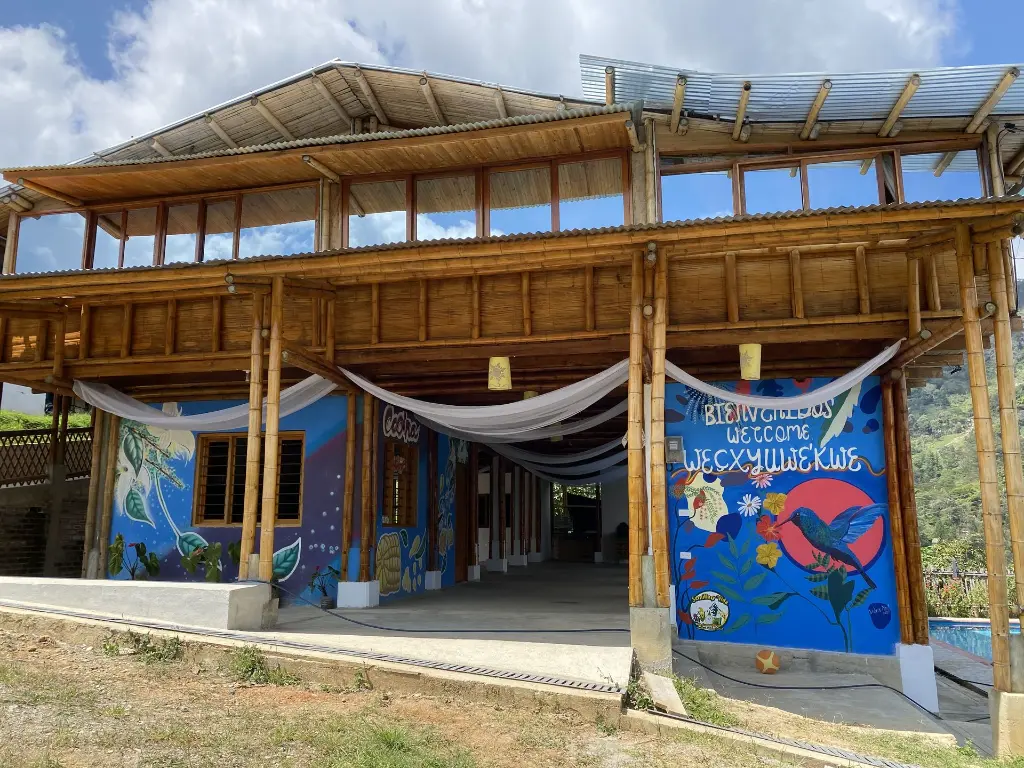 SALON DE REUNIONES - ECOHOTEL SEMILLA Y VIDA (Inza, Cauca) - 2.webp